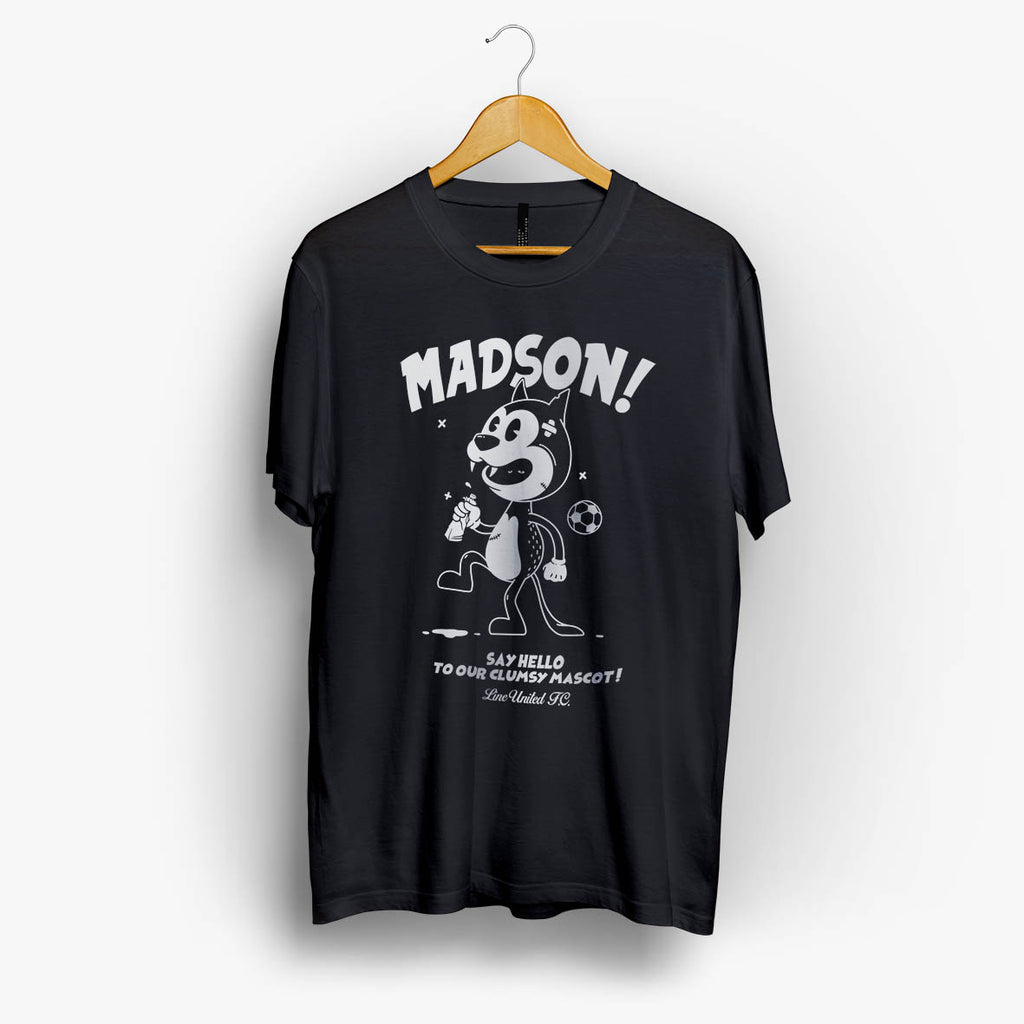 camiseta-madson-casual-fútbol-color-negro-y-estilo-terrace-wear-con-diseño-de-mascota-del-equipo-estilo-dibujo-retro